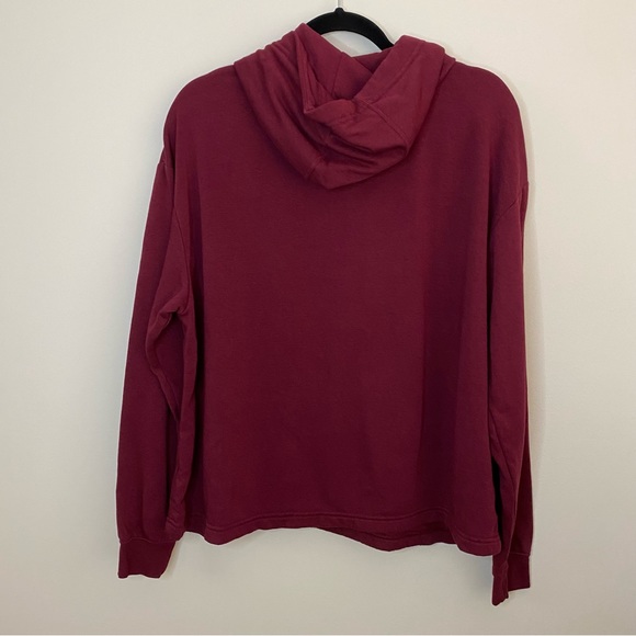 Nike Funnel Neck Pullover Women’s Size Large Burgundy & Gold Light Hoodie - Picture 3 of 11